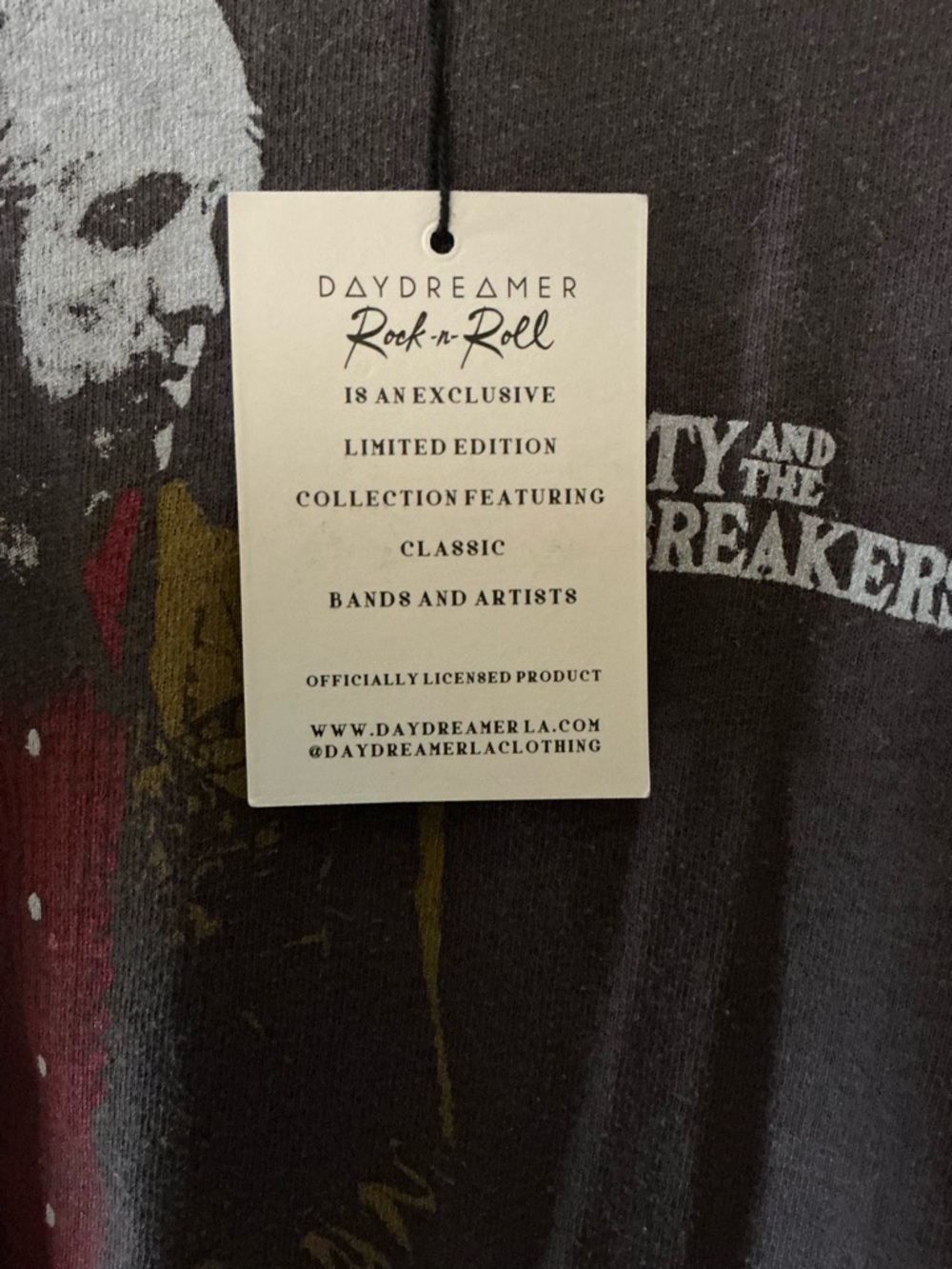 Daydreamer Tom Petty Charcoal Graphic Cropped Long Sleeve Tee - Picture 3 of 4